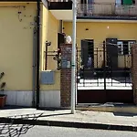 “i Niputeddi” Holiday home Nicolosi